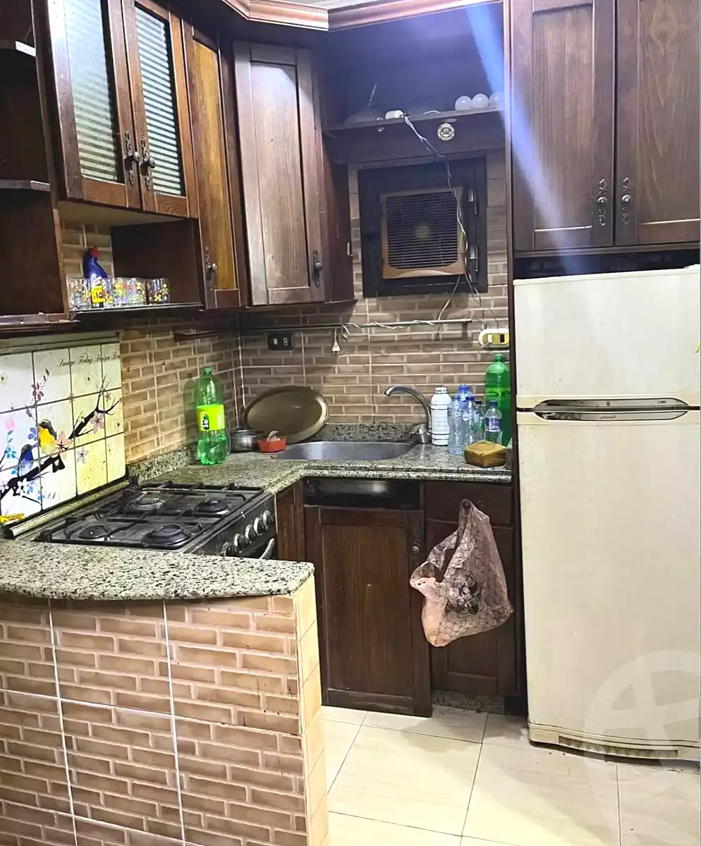 https://aqarmap.com.eg/ar/listing/7147866-for-sale-alexandria-fyktwry-sebaweh-st