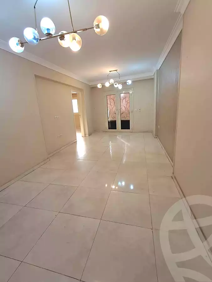 https://aqarmap.com.eg/en/listing/7147946-for-sale-cairo-helwan-hadayek-helwan-nile-corniche-st