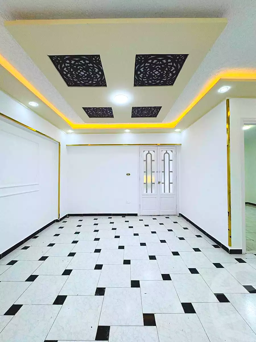https://aqarmap.com.eg/ar/listing/7147954-for-sale-alexandria-al-agamy-shataa-el-nakheel