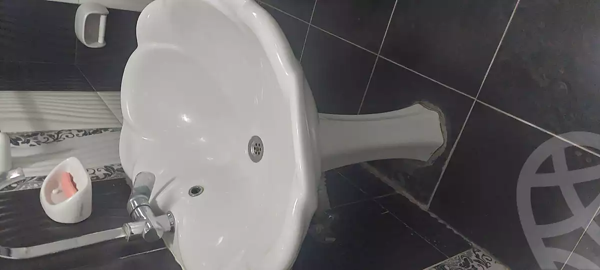 https://aqarmap.com.eg/ar/listing/7147995-for-sale-cairo-helwan-helwan-el-sharkeya-khesro-basha-st