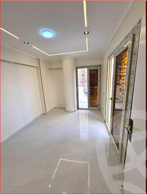 https://aqarmap.com.eg/ar/listing/7148133-for-sale-alexandria-sydy-bshr-sydy-bshr-bhry-shr-mhmwd-l-yswy