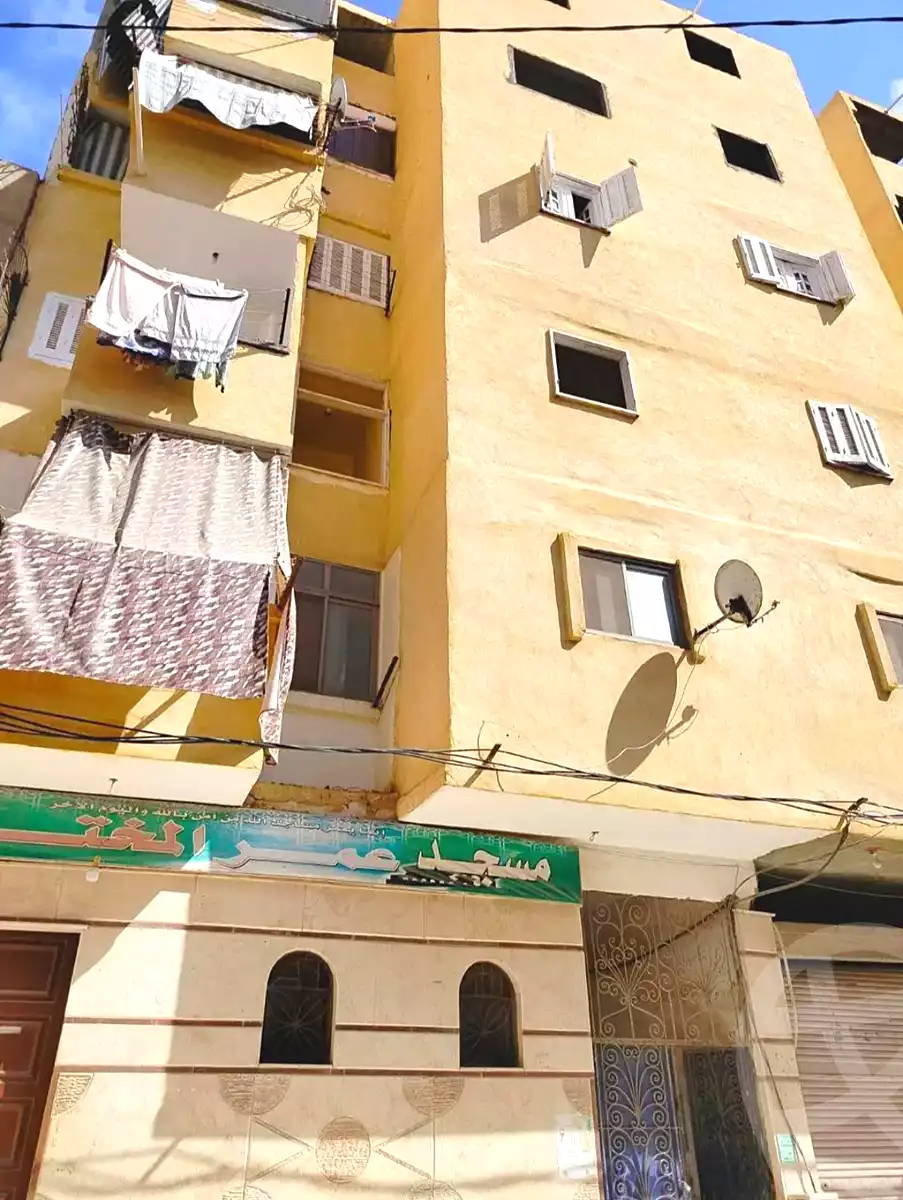 https://aqarmap.com.eg/ar/listing/7148170-for-sale-alexandria-al-agamy-el-hanouvel