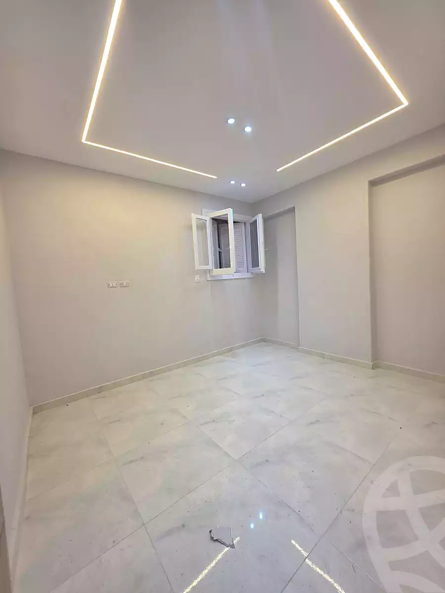 https://aqarmap.com.eg/ar/listing/7148384-for-sale-alexandria-fyktwry-shr-jml-bd-lnsr