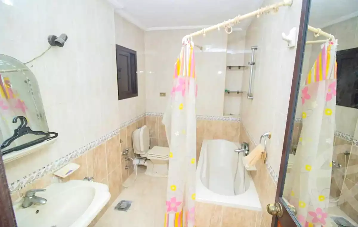 https://aqarmap.com.eg/en/listing/7148774-for-rent-alexandria-moharram-bey