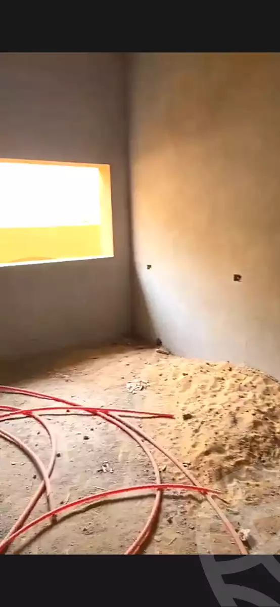 https://aqarmap.com.eg/ar/listing/7149276-for-sale-cairo-new-cairo-ganob-el-akadamiya-south-academy-d-mohamed-farid-abo-hadid-st