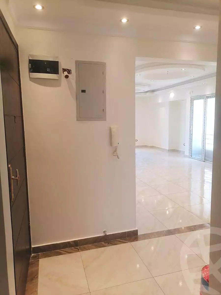 https://aqarmap.com.eg/en/listing/7149322-for-rent-cairo-new-cairo-compounds-the-square