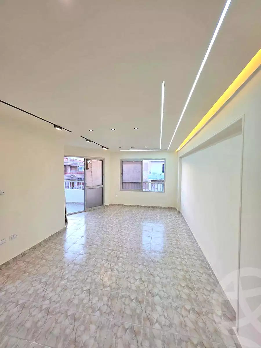 https://aqarmap.com.eg/ar/listing/7149385-for-sale-alexandria-al-agamy-shataa-el-nakheel-street-37