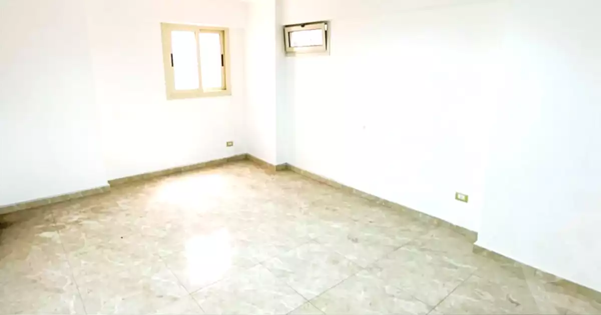 https://aqarmap.com.eg/en/listing/7149441-for-sale-alexandria-sydy-bshr-tryq-ljysh
