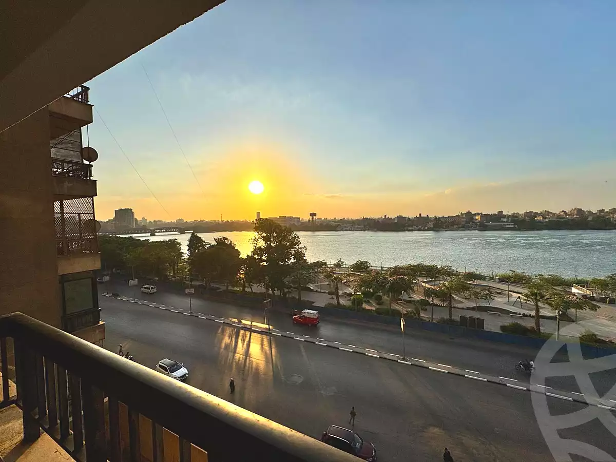 https://aqarmap.com.eg/en/listing/7149778-for-sale-cairo-shoubra-corniche-el-nile-st