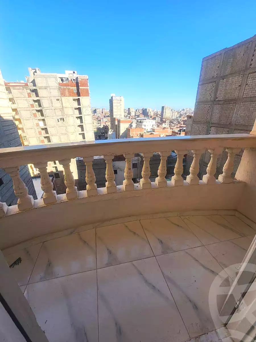 https://aqarmap.com.eg/ar/listing/7150083-for-sale-alexandria-lsywf-el-falki
