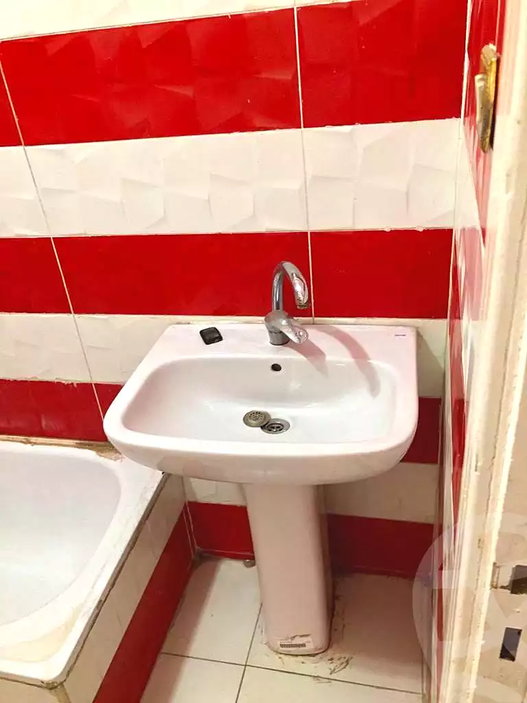 https://aqarmap.com.eg/ar/listing/7150534-for-rent-cairo-el-haram-shareaa-el-talateny