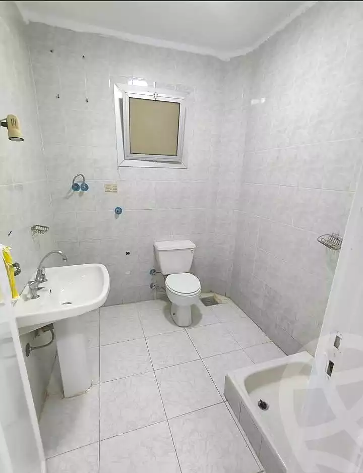 https://aqarmap.com.eg/en/listing/7150565-for-sale-alexandria-al-agamy-shataa-el-nakheel