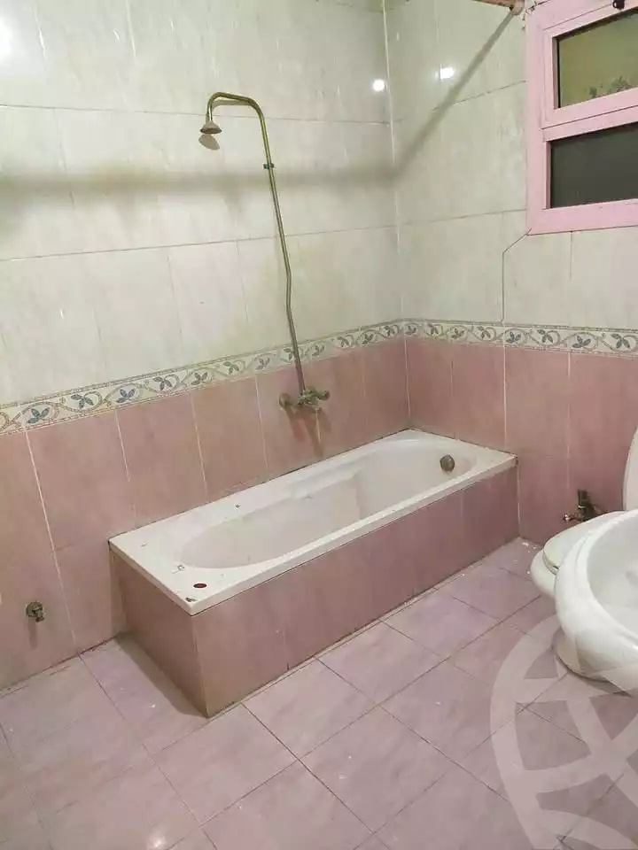 https://aqarmap.com.eg/en/listing/7150602-for-rent-cairo-faisal-shareaa-el-malek-fasel