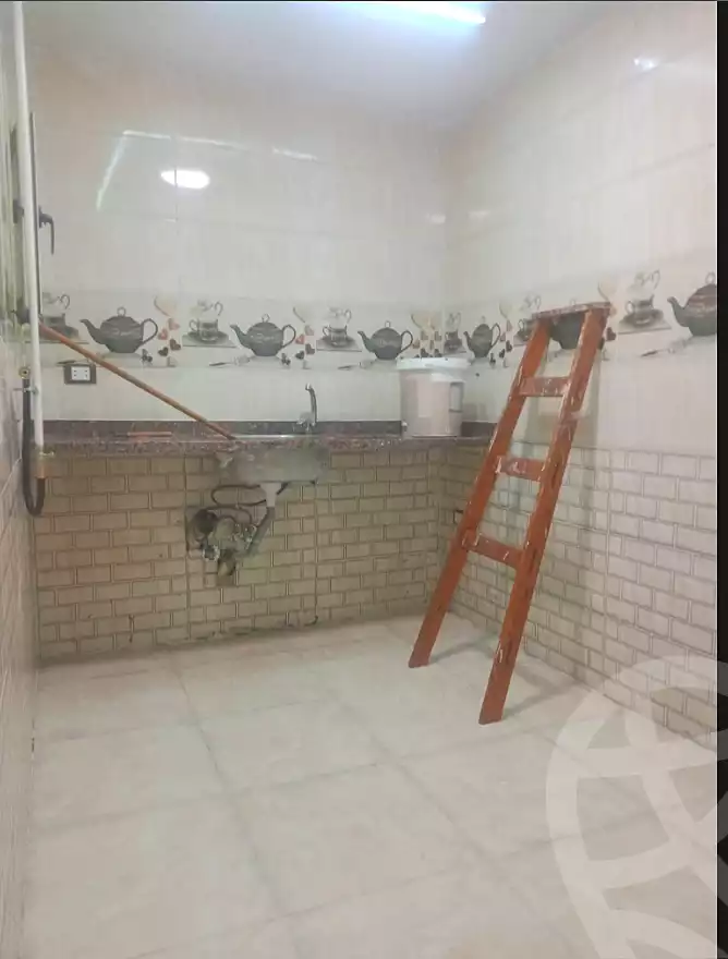 https://aqarmap.com.eg/ar/listing/7150743-for-sale-alexandria-al-agamy-el-hanouvel-radwan-st