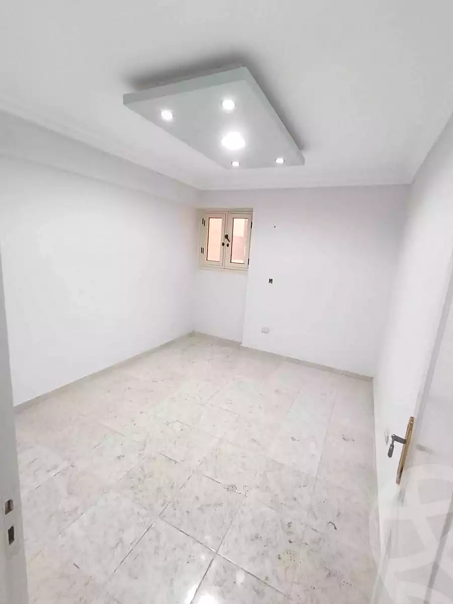 https://aqarmap.com.eg/ar/listing/7150964-for-sale-alexandria-al-agamy-lbytsh-bianchiii