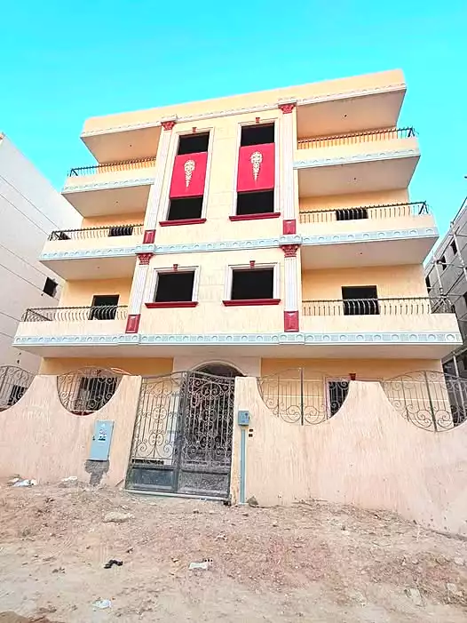 https://aqarmap.com.eg/ar/listing/7151012-for-sale-cairo-badr-city-hai-el-yasmen-third-neighborhood-second-neighborhood
