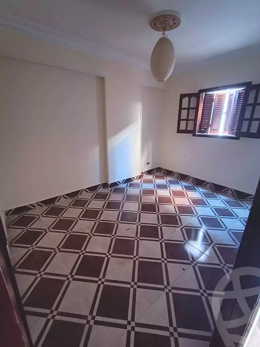 https://aqarmap.com.eg/ar/listing/7151017-for-sale-alexandria-fyktwry-shr-jml-bd-lnsr
