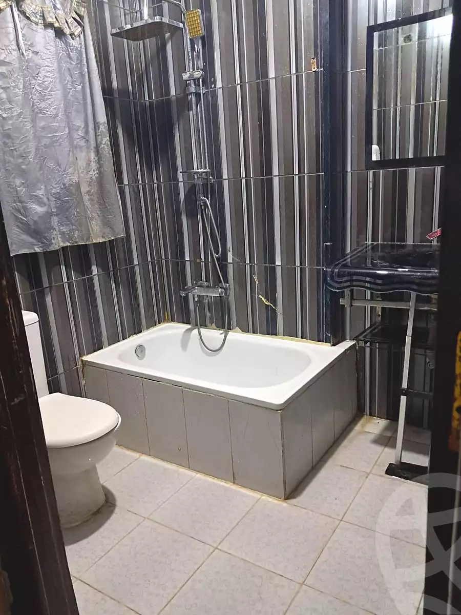 https://aqarmap.com.eg/ar/listing/7151285-for-sale-cairo-helwan-mnshy-yn-hlwn-rael-st