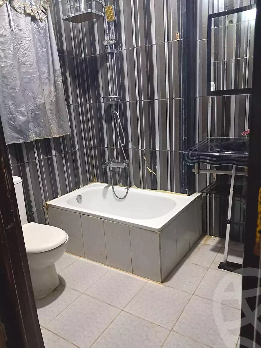 https://aqarmap.com.eg/en/listing/7151355-for-sale-cairo-helwan-mnshy-yn-hlwn-rael-st