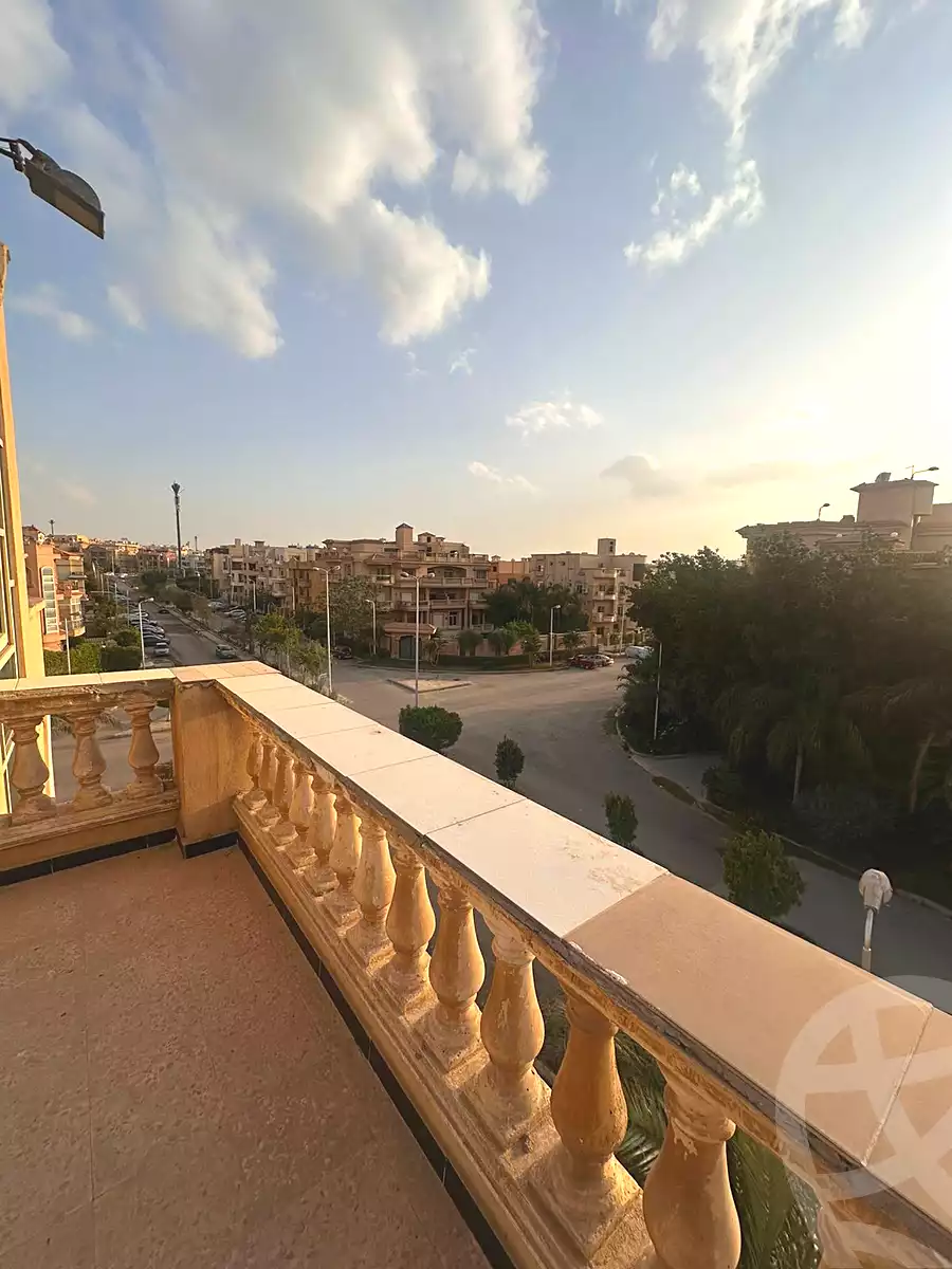 https://aqarmap.com.eg/en/listing/7151406-for-sale-cairo-new-cairo-ganob-el-akadamiya-south-academy-b-taha-hussein-st