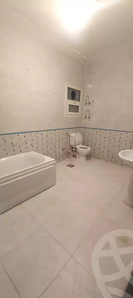 https://aqarmap.com.eg/ar/listing/7151987-for-rent-cairo-new-cairo-ganob-el-akadamiya-south-academy-d-hassan-ibn-thabet-st
