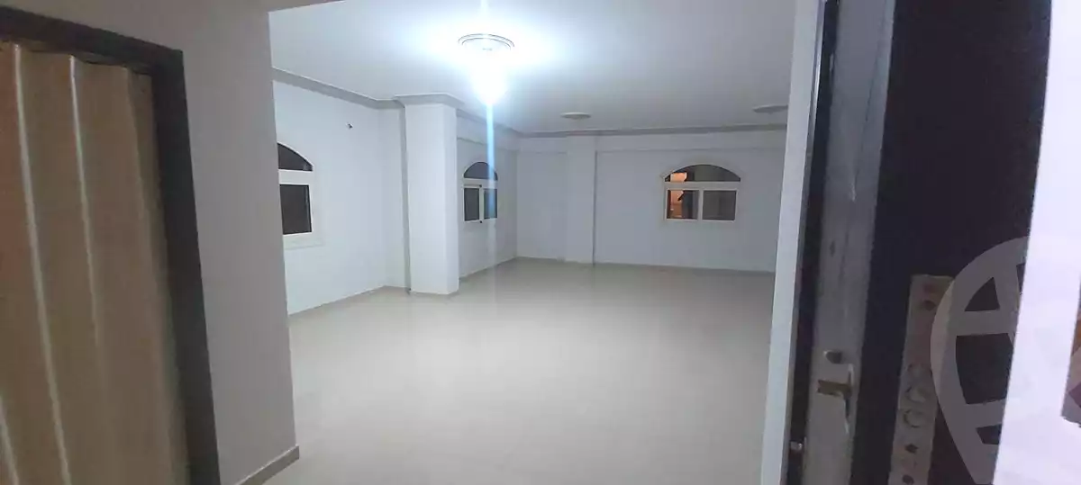https://aqarmap.com.eg/ar/listing/7151987-for-rent-cairo-new-cairo-ganob-el-akadamiya-south-academy-d-hassan-ibn-thabet-st