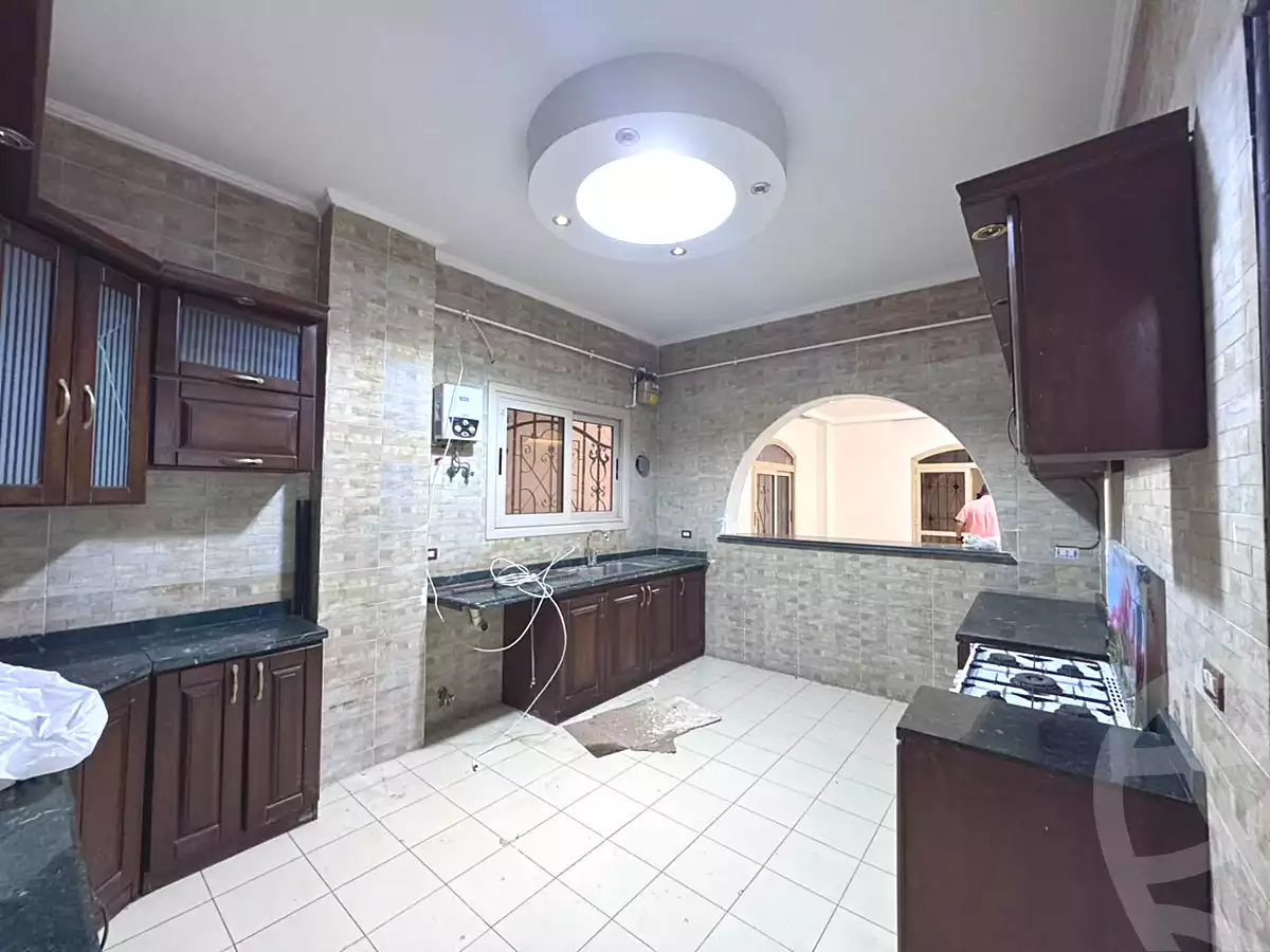 https://aqarmap.com.eg/ar/listing/7152017-for-rent-cairo-new-cairo-ganob-el-akadamiya-south-academy-h-mosaab-ibn-omair-st