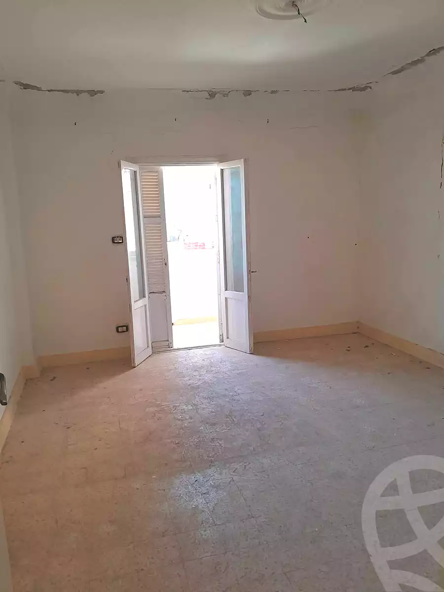 https://aqarmap.com.eg/ar/listing/7152025-for-sale-alexandria-al-agamy-el-hanouvel-el-salam-st