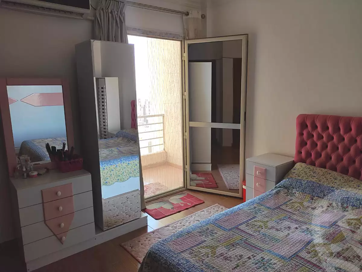 https://aqarmap.com.eg/en/listing/7152096-for-rent-cairo-6th-of-october-hadaeq-october-compounds-dar-misr
