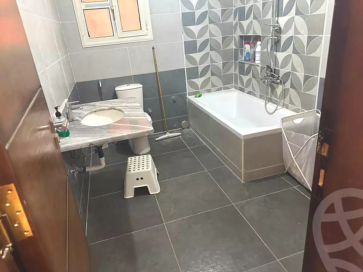 https://aqarmap.com.eg/ar/listing/7152106-for-rent-cairo-6th-of-october-compounds-mashareq
