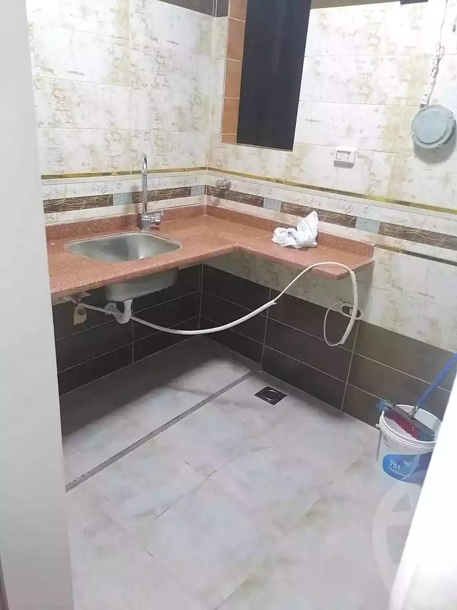 https://aqarmap.com.eg/ar/listing/7152147-for-rent-alexandria-sydy-bshr-sydy-bshr-bhry-abo-rdees-st