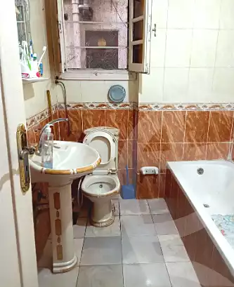 https://aqarmap.com.eg/ar/listing/7152162-for-sale-alexandria-sydy-bshr-sydy-bshr-bhry-gamal-abd-el-nasir-st