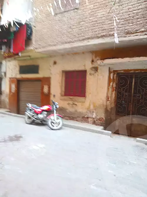 https://aqarmap.com.eg/ar/listing/7148165-for-sale-cairo-shoubra-el-sahel-emtedad-ahmed-helmy-st