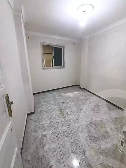 https://aqarmap.com.eg/ar/listing/7152268-for-sale-alexandria-el-asafra-shr-45