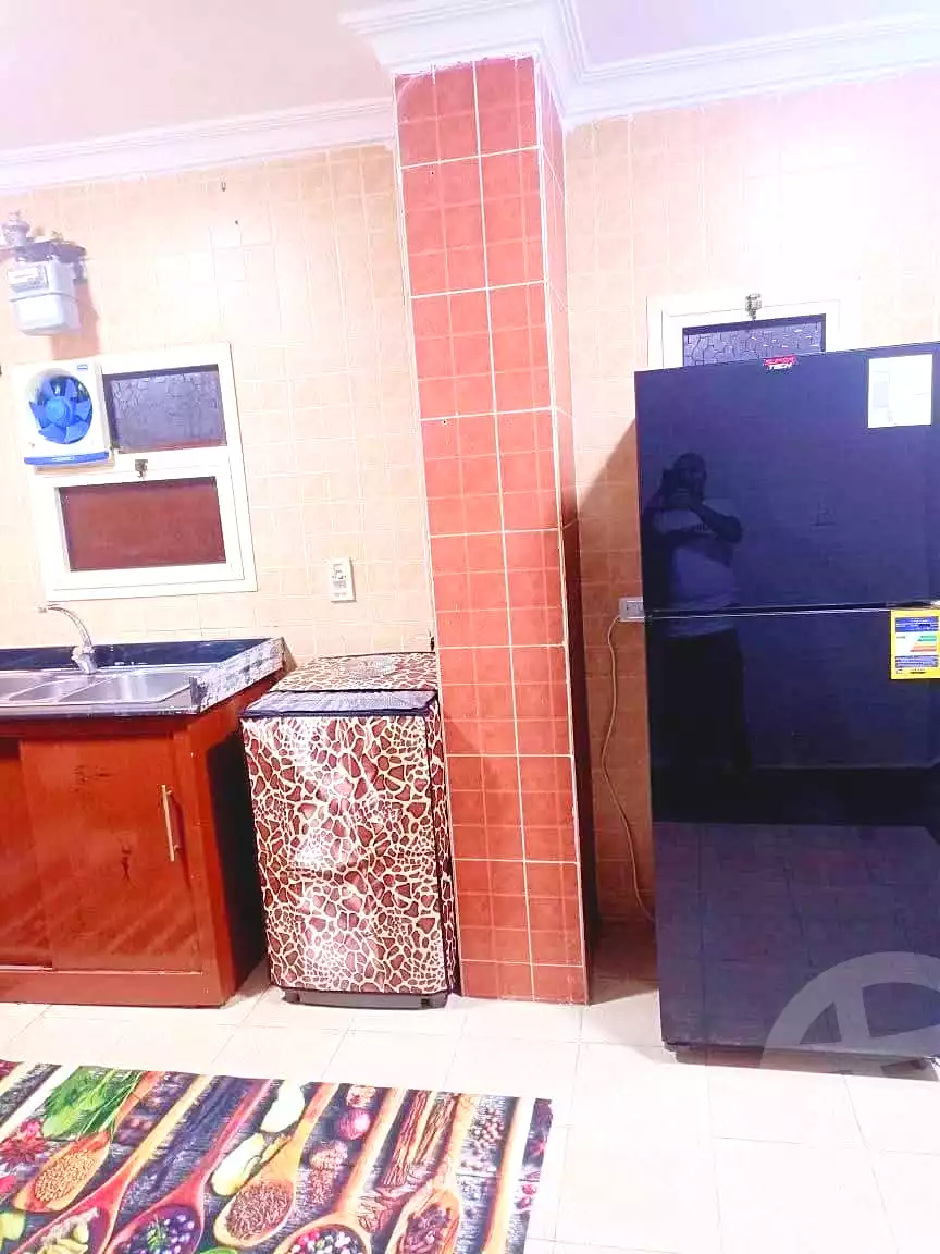 https://aqarmap.com.eg/ar/listing/7152302-for-rent-cairo-6th-of-october-el-ahyaa-neighborhood-8th-lmjwr-lthny