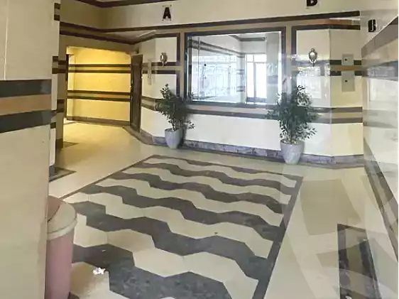 https://aqarmap.com.eg/ar/listing/7152386-for-sale-cairo-el-maadi-zahraa-el-maadi-kmbwnd-lhy-lytly-trst-jrwb