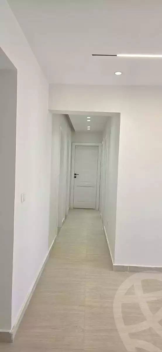 https://aqarmap.com.eg/ar/listing/7152531-for-rent-cairo-el-sheikh-zayed-city-compounds-jn-2