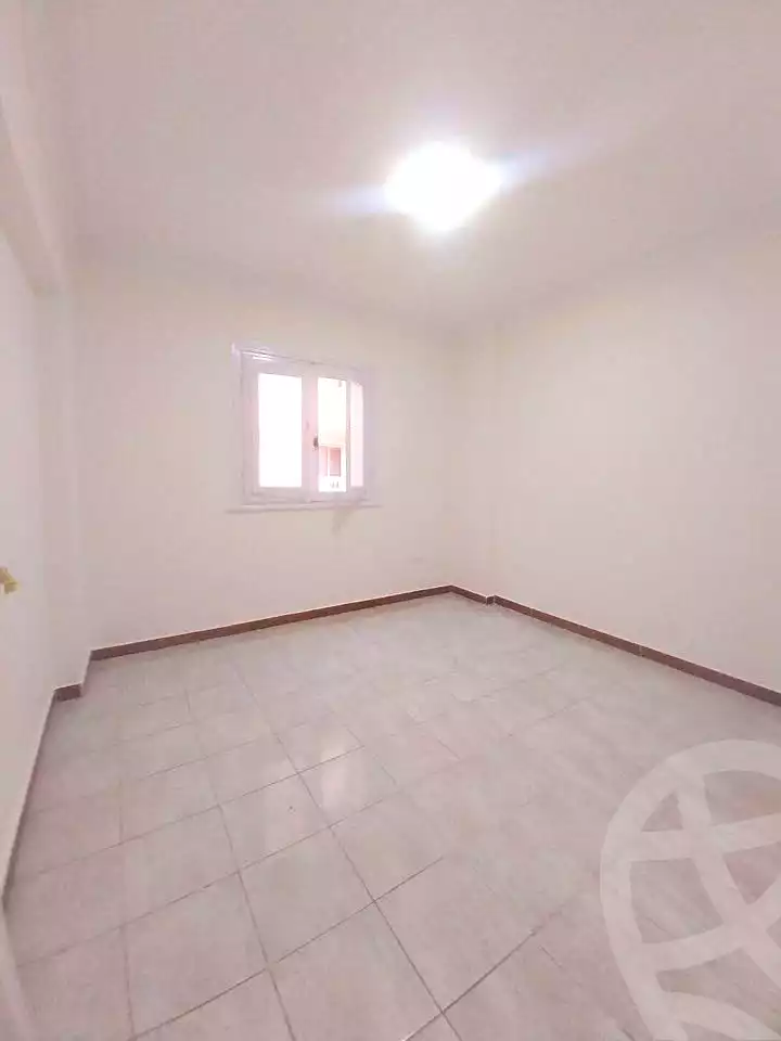 https://aqarmap.com.eg/ar/listing/7152668-for-sale-alexandria-al-agamy-shataa-el-nakheel
