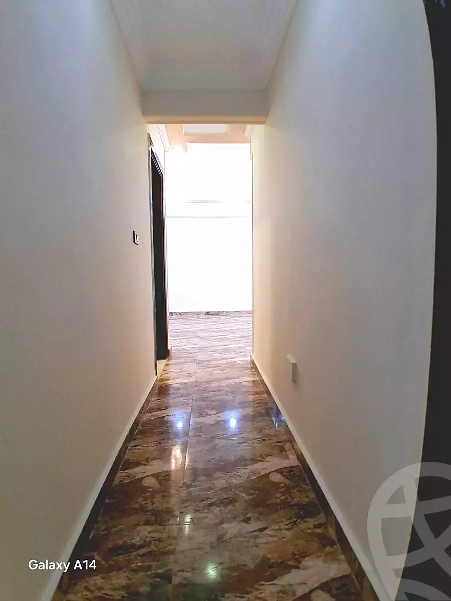https://aqarmap.com.eg/en/listing/7152903-for-sale-alexandria-el-asafra-l-sfr-bhry