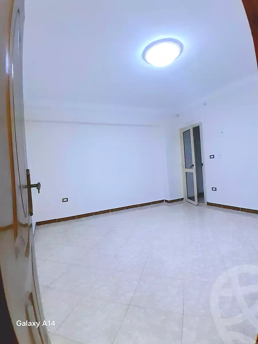 https://aqarmap.com.eg/en/listing/7152903-for-sale-alexandria-el-asafra-l-sfr-bhry