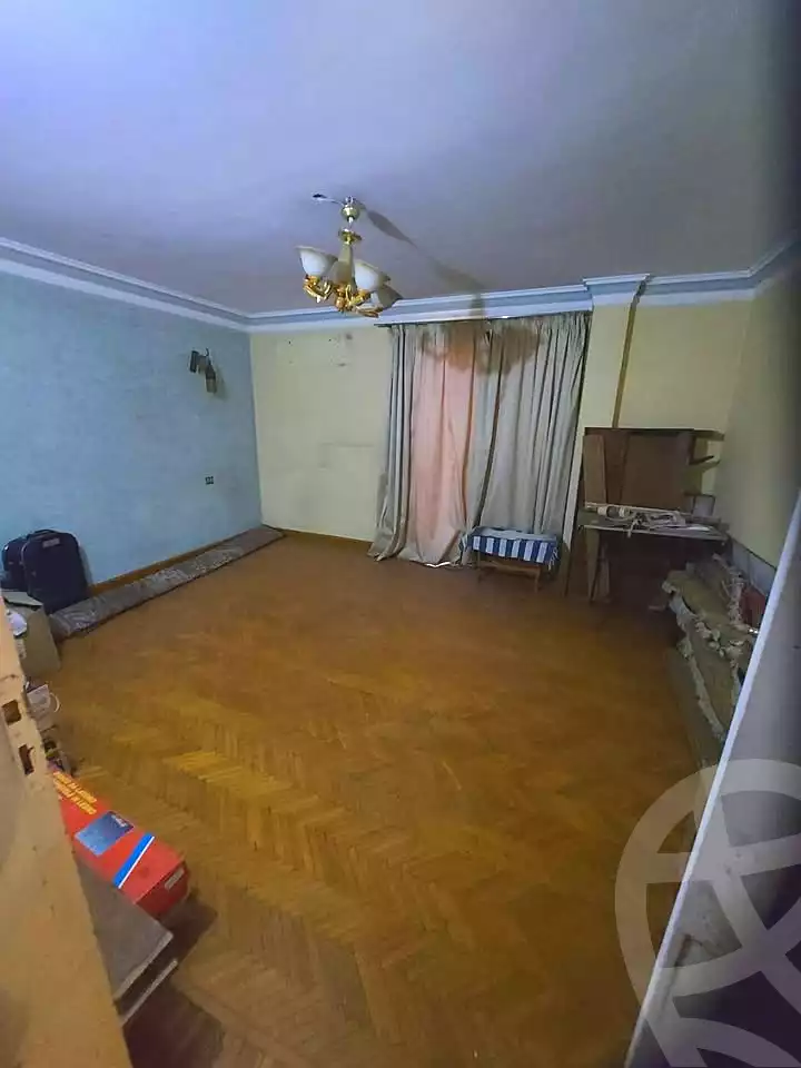 https://aqarmap.com.eg/en/listing/7153026-for-sale-cairo-helwan-helwan-el-sharkeya-borhan-st