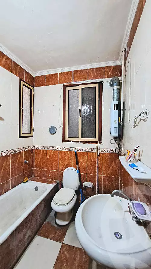 https://aqarmap.com.eg/ar/listing/7152306-for-sale-alexandria-moharram-bey-moharram-bek-st