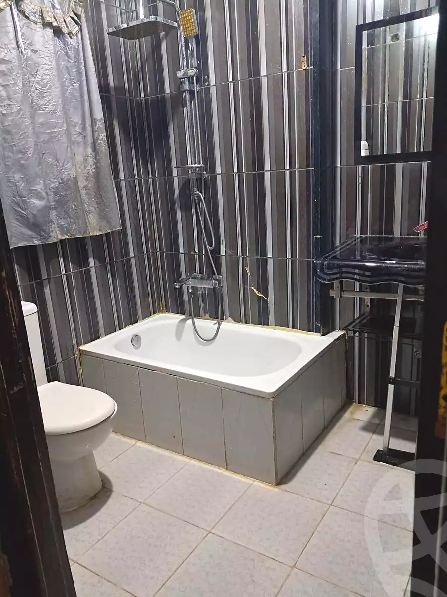 https://aqarmap.com.eg/ar/listing/7153148-for-sale-cairo-helwan-mnshy-yn-hlwn-rael-st