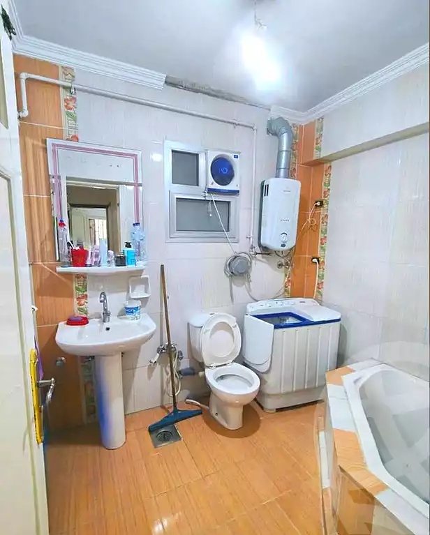 https://aqarmap.com.eg/ar/listing/7153345-for-sale-alexandria-sydy-bshr-sydy-bshr-bhry