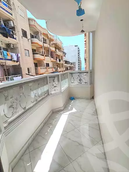 https://aqarmap.com.eg/ar/listing/7153635-for-sale-alexandria-sydy-bshr-sydy-bshr-bhry-mohamed-el-srafi-st.