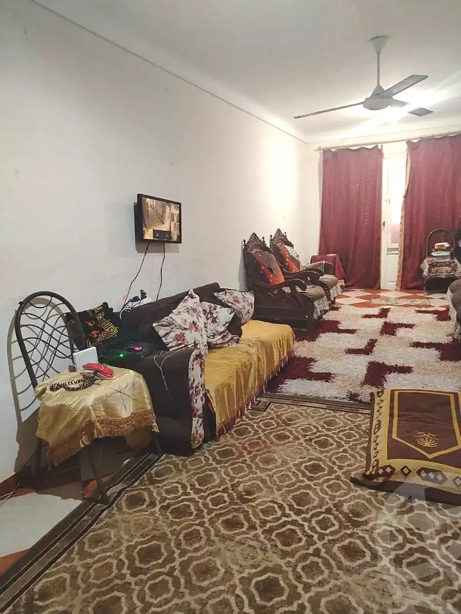 https://aqarmap.com.eg/ar/listing/7153647-for-sale-alexandria-al-agamy-bw-ywsf