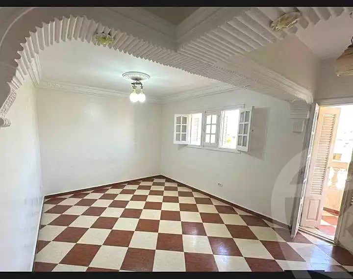 https://aqarmap.com.eg/ar/listing/7153687-for-rent-alexandria-al-agamy-bw-ywsf