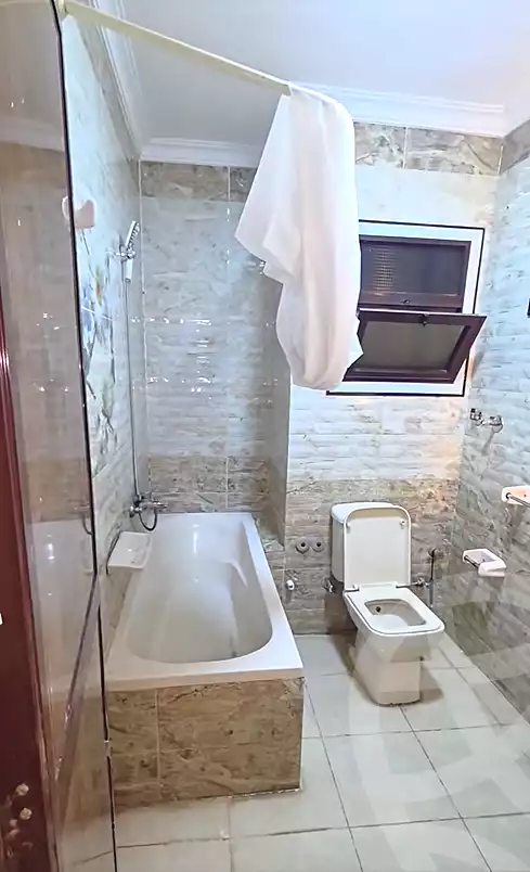 https://aqarmap.com.eg/en/listing/7153936-for-sale-cairo-ain-shams-ahmed-esmat-st