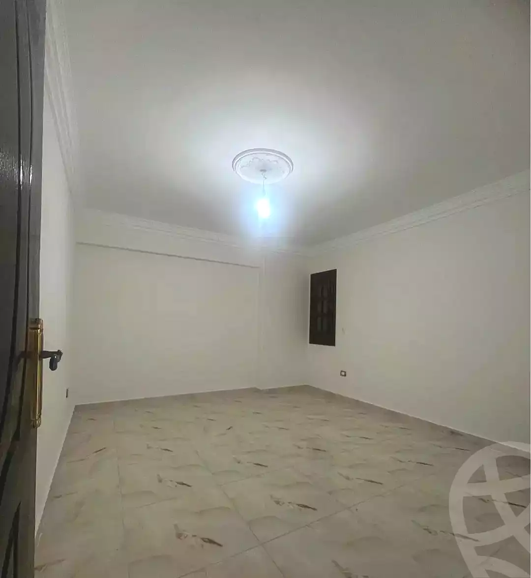 https://aqarmap.com.eg/ar/listing/7154071-for-sale-alexandria-camp-cesar