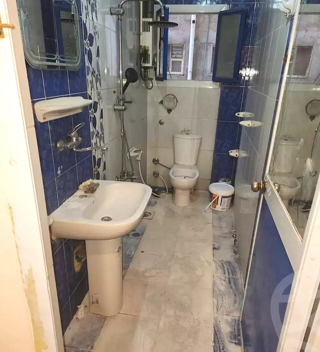 https://aqarmap.com.eg/en/listing/7154156-for-sale-alexandria-el-asafra-l-sfr-bhry